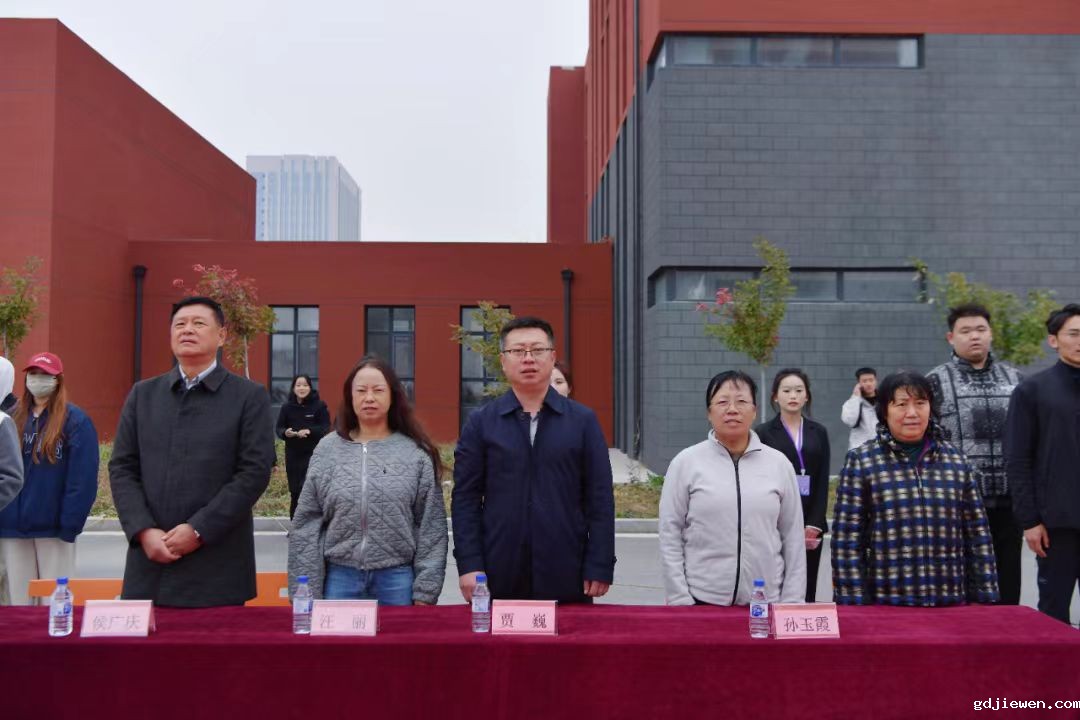 4dabb98428bfa7d5b82c1962407b3406.jpg 4dabb98428bfa7d5b82c1962407b3406.jpg